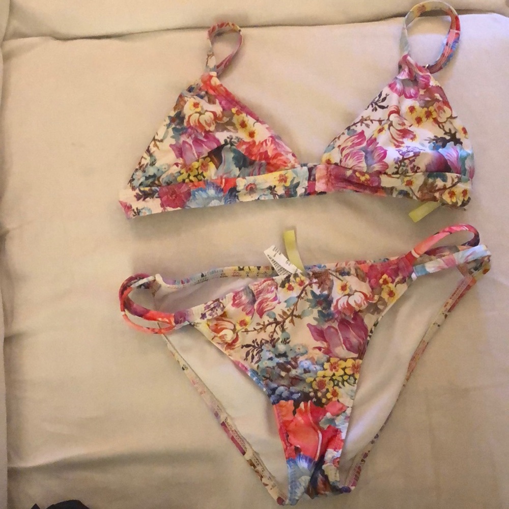 Gianni Bini bikini